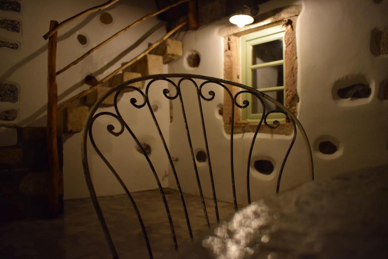 Latmos 1860 Villa Skála Exteriör bild